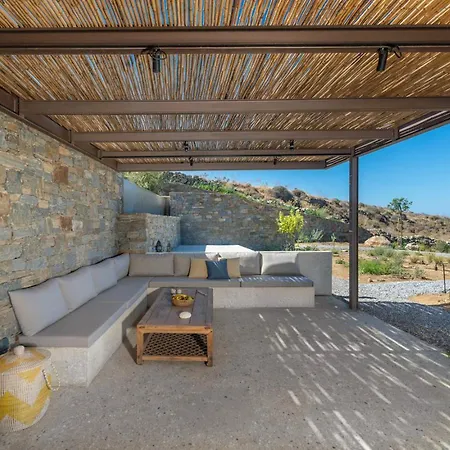 Helios N Astra Naxos Vila Vívlos