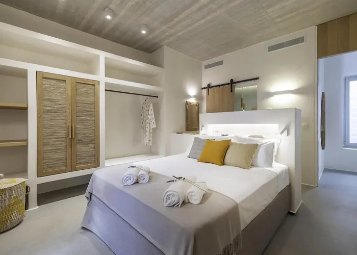 Helios N Astra Naxos Villa