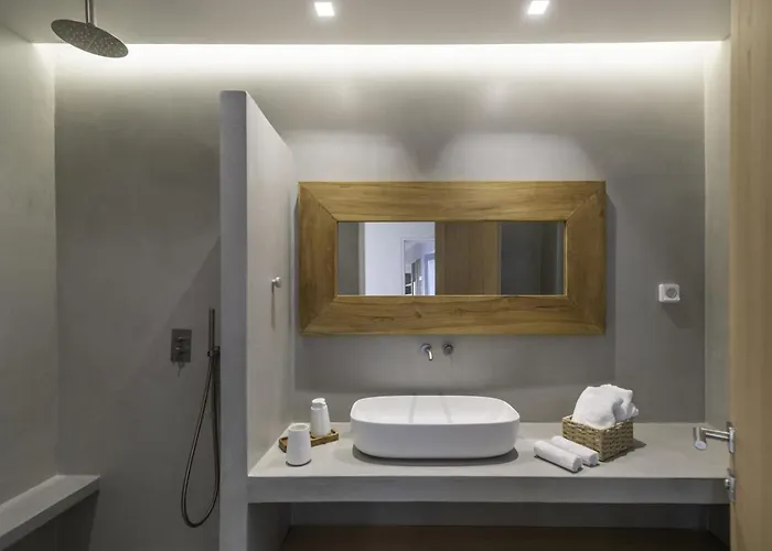 Helios N Astra Naxos * Vívlosz